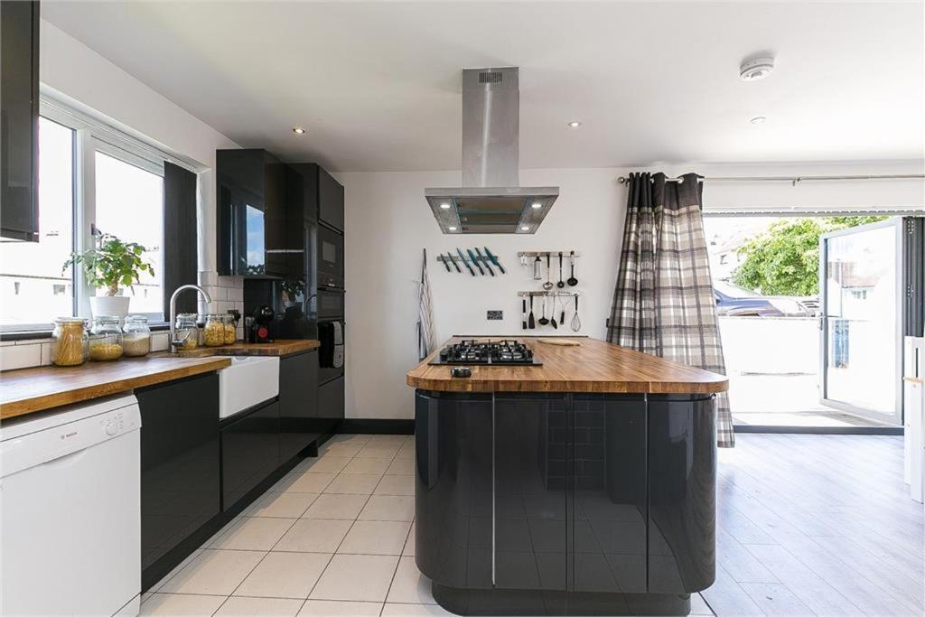 Dreghorn House 4 Bedrooms 3 Toilets 3 Reception Free Parking 233 Mbp Wifi EDI Kültér fotó