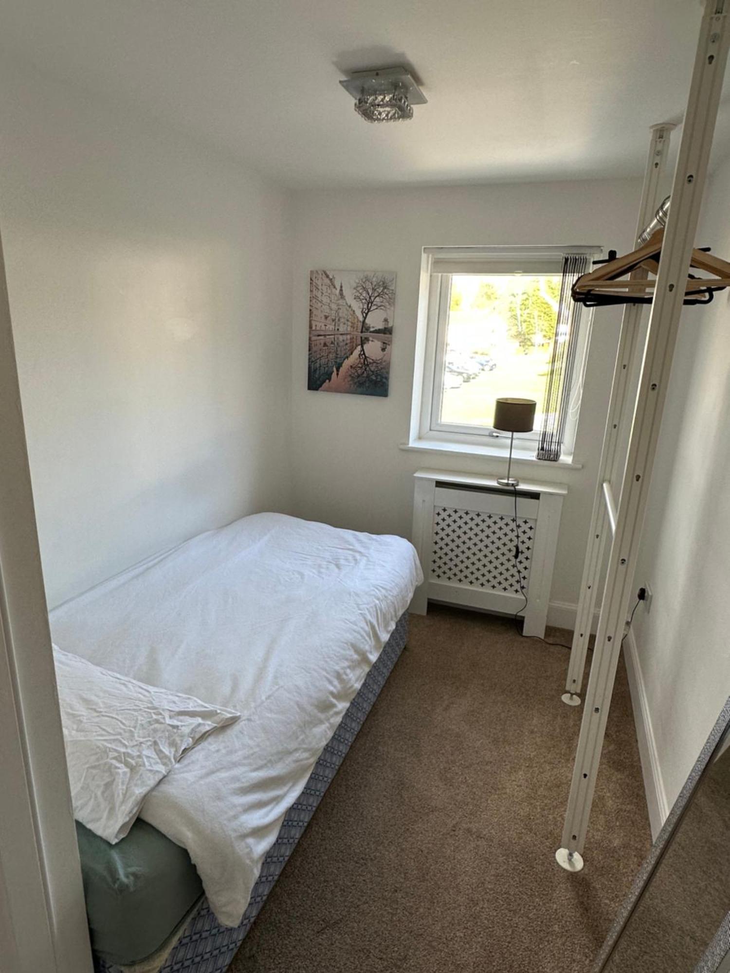 Dreghorn House 4 Bedrooms 3 Toilets 3 Reception Free Parking 233 Mbp Wifi EDI Kültér fotó